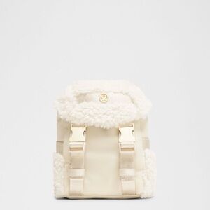 Wunderlust Nano Backpack Fleece Clip NWT Limited Edition